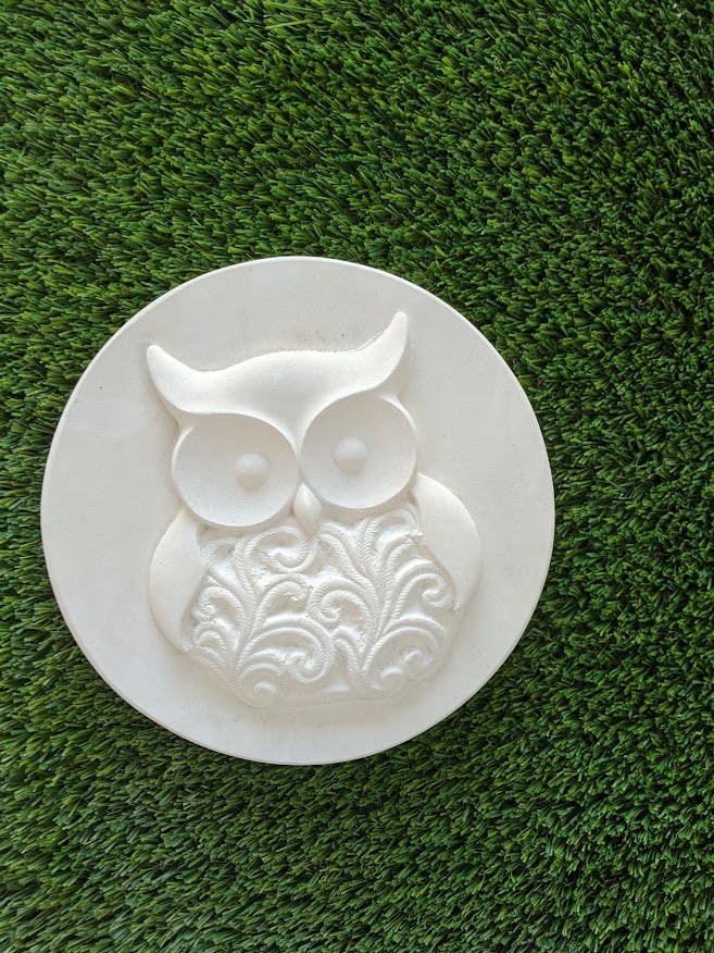 Round Owl Stepping Stone 260 x 260 Dale Stone Paving